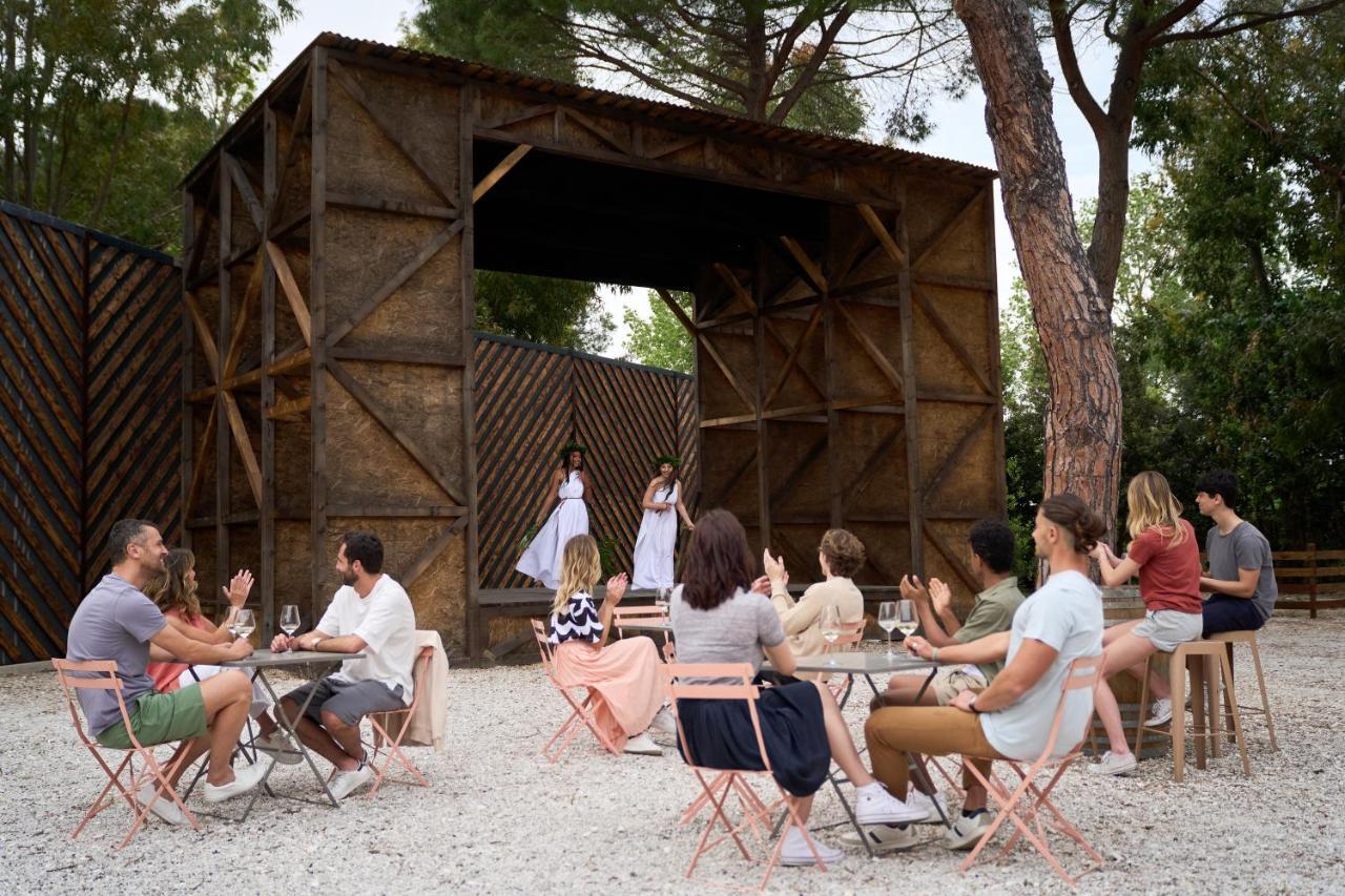 Camping Campo Dei Fiori - Glamping4All Вада Экстерьер фото
